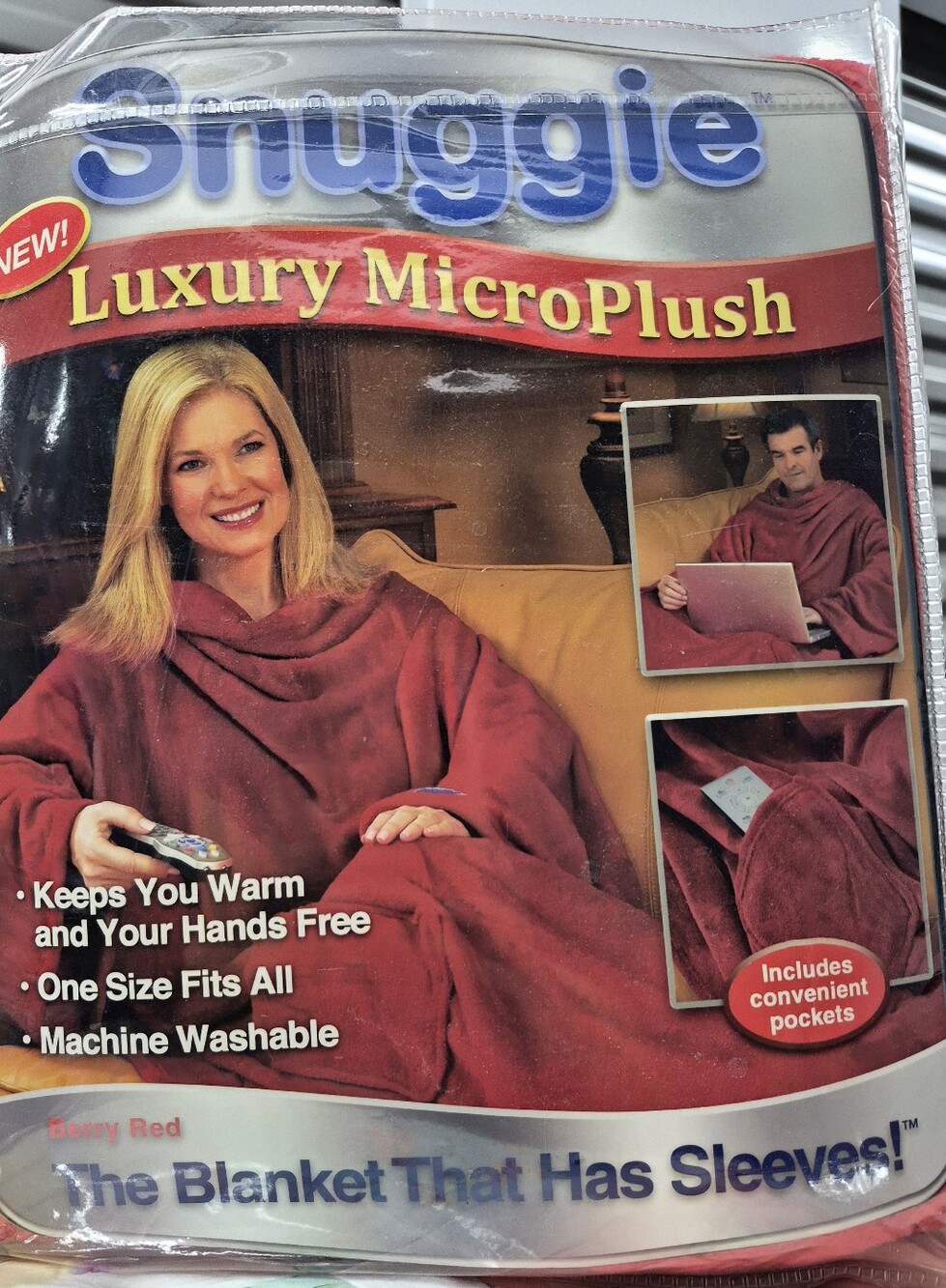 Snuggie Luxury MicroPlush wearable blanket with sleeves